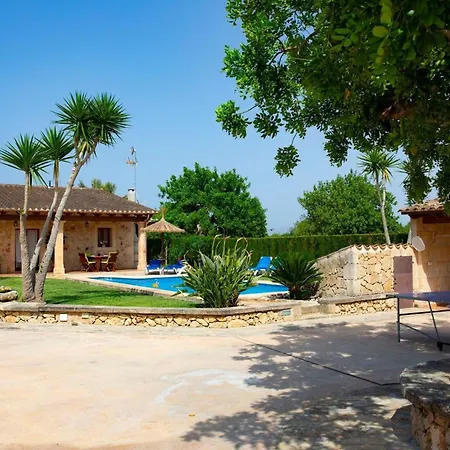Dom wakacyjny Gemuetliche Kleine Ferienfinca Mit Pool Santa Margalida
